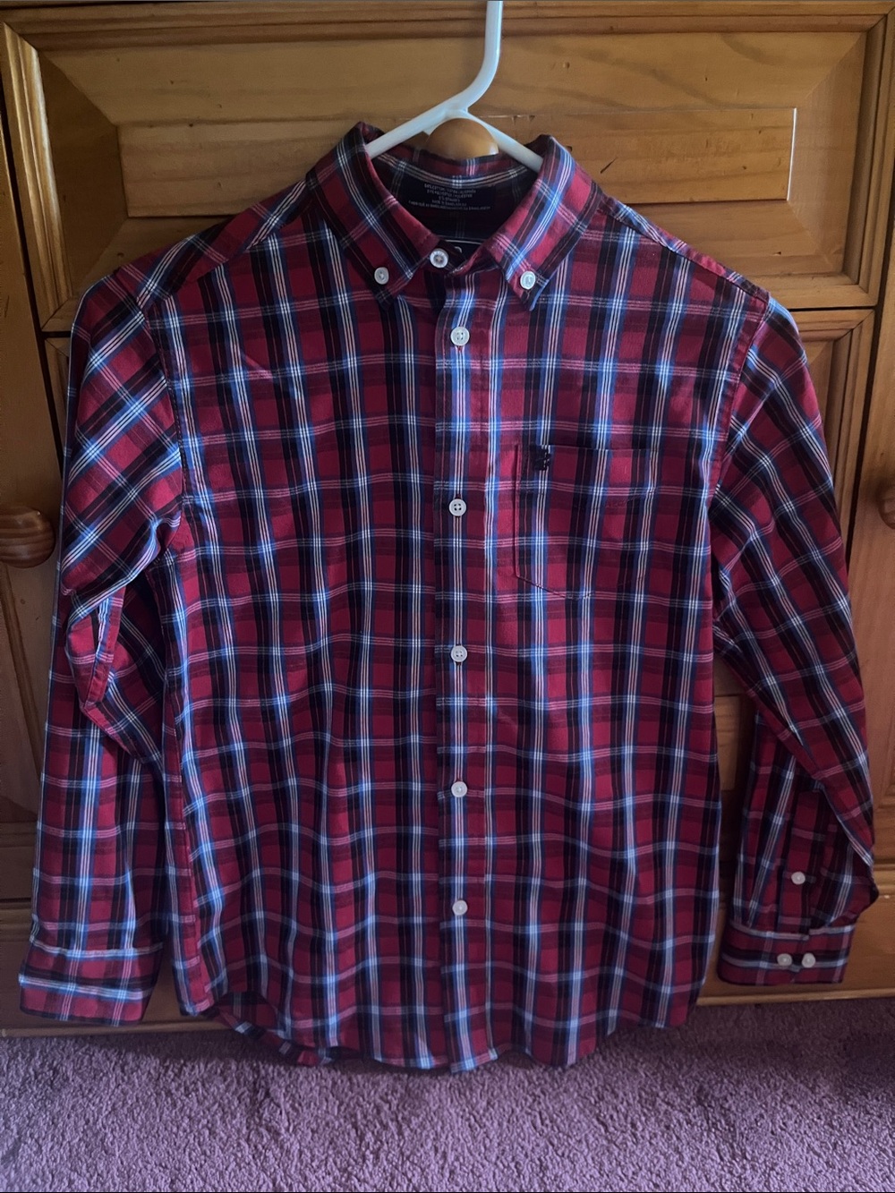BOYS size  10-12 Red Plaid Button-Down Shirt